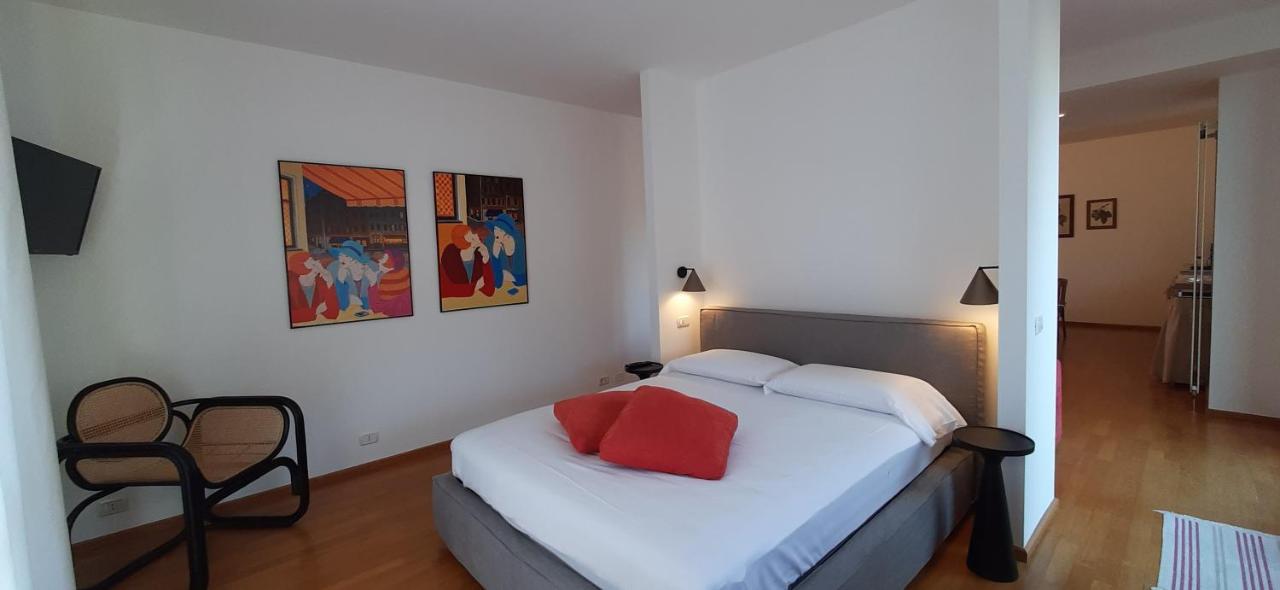 Iseolakerental - Vacanza Romantica Riva di Solto Εξωτερικό φωτογραφία